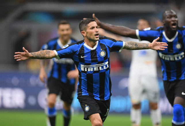 青岛西海岸与国瑞体育赞助签约，国瑞体育赞助80万元理疗产品（青岛西海岸携手国瑞体育，获80万元理疗产品赞助）