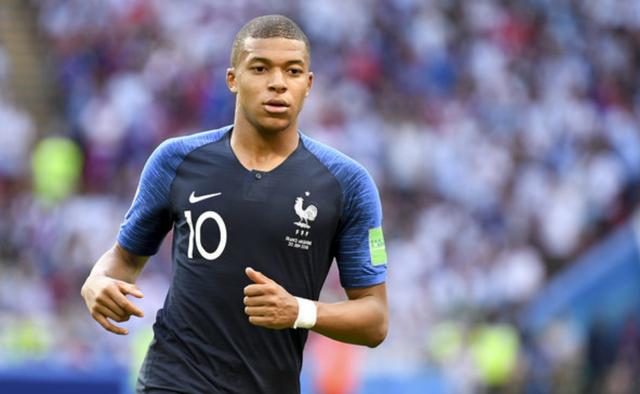 德甲焦点对决：柏林联合3-1战胜RB莱比锡，终结三连败颓势（德甲焦点战：柏林联合3比1击退RB莱比锡，止住三连败）