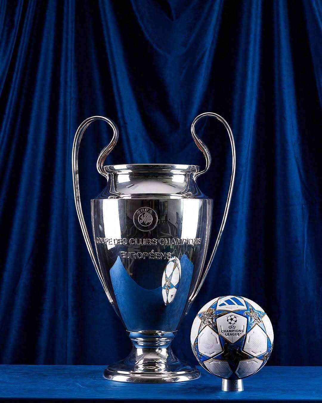 姆巴佩对阵赫罗纳时与第四官员发生争执：我说话的时候看着我！（姆巴佩战赫罗纳与第四官员爆发口角： ＂我说话时看着我！）