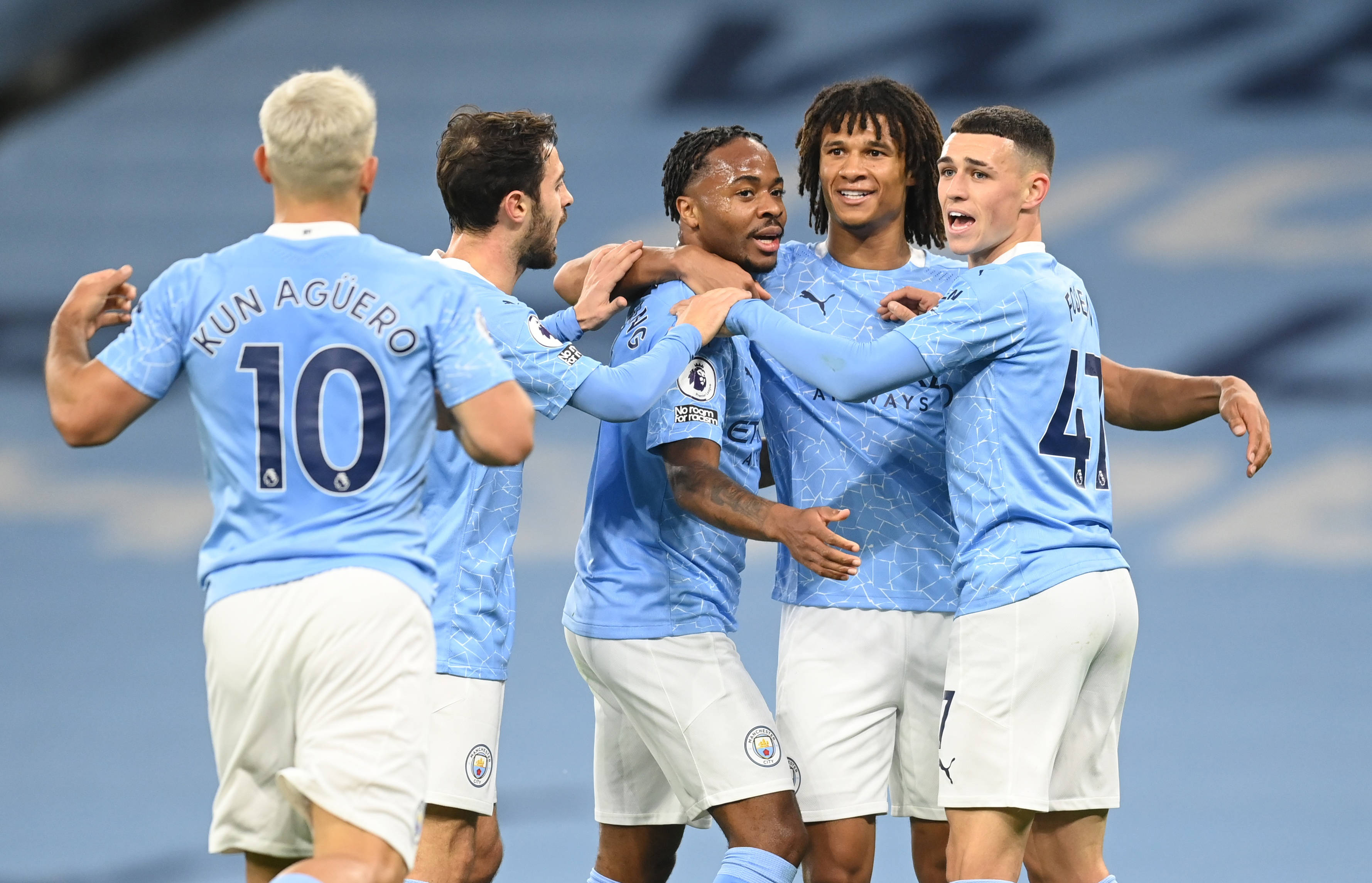 意杯前瞻：国米战威尼斯开启杯赛，密集赛程下蓝黑军战意成疑（意杯前瞻：国米对阵威尼斯打响征途，密集赛程下蓝黑战意存疑）