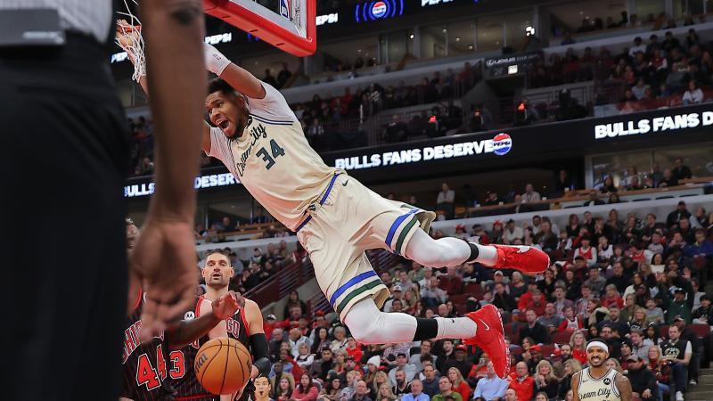 龚翔宇放飞自我成搞笑女！江苏3大位置调整，14人名单呼之欲出（龚翔宇笑点拉满成梗王，江苏三处调整，14人名单即将揭晓）