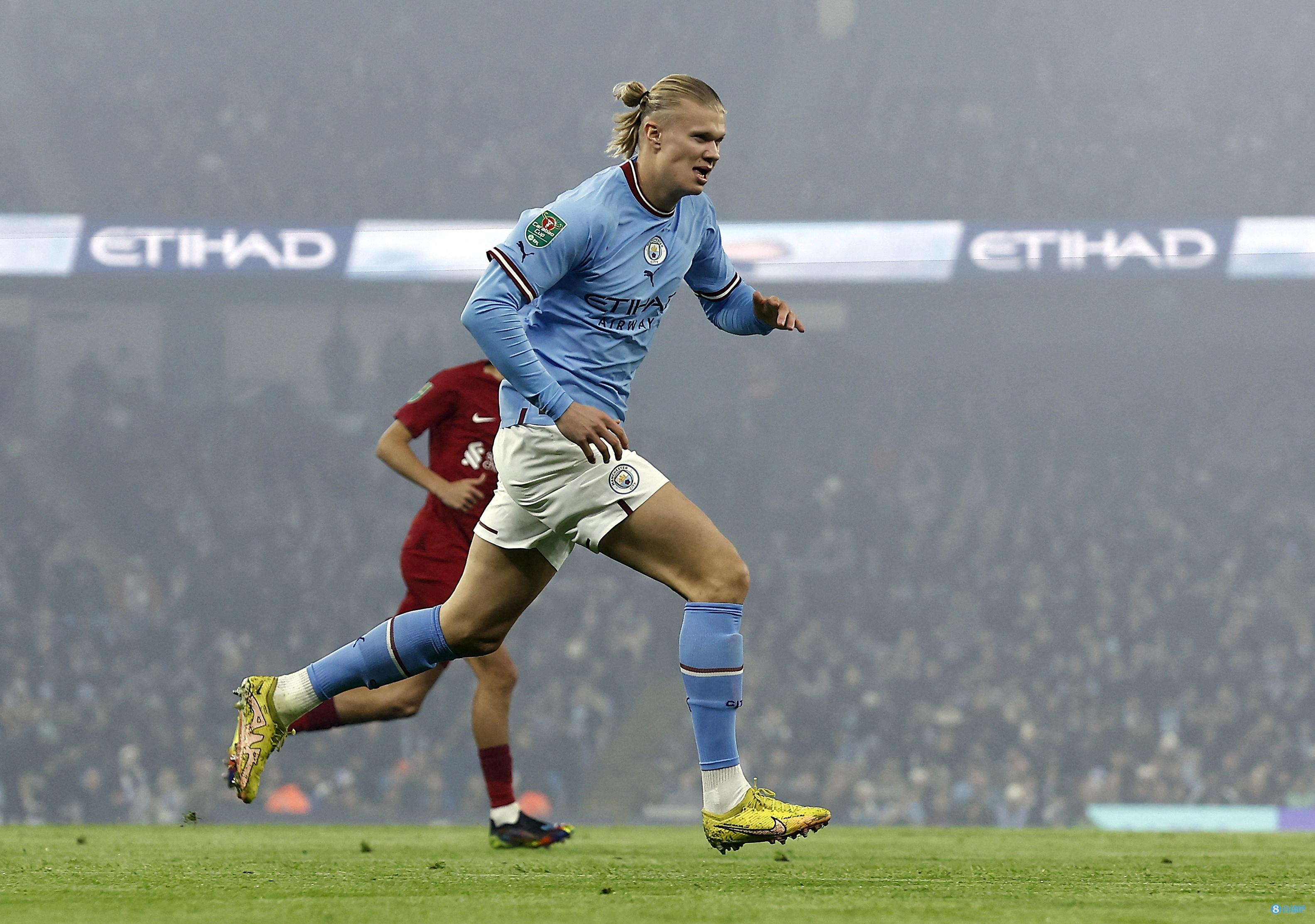 萨拉赫利物浦生涯对阵10支球队进球上双，成队史第二人（萨拉赫利物浦生涯面对10队进球上双，队史第二位达成者）