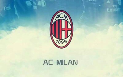 重拳打到对手没有还手之力，裁判无奈结束比赛干净版（重拳压制对手无力还击，裁判果断终止比赛(干净版)）