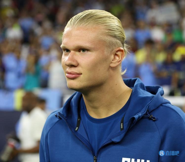 齐沃：作为意甲球队，国米两进欧冠决赛无论如何都配得上称赞（齐沃：作为意甲队，国米两度挺进欧冠决赛理应获赞）